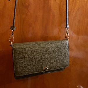 Michael Kors wallet crossbody